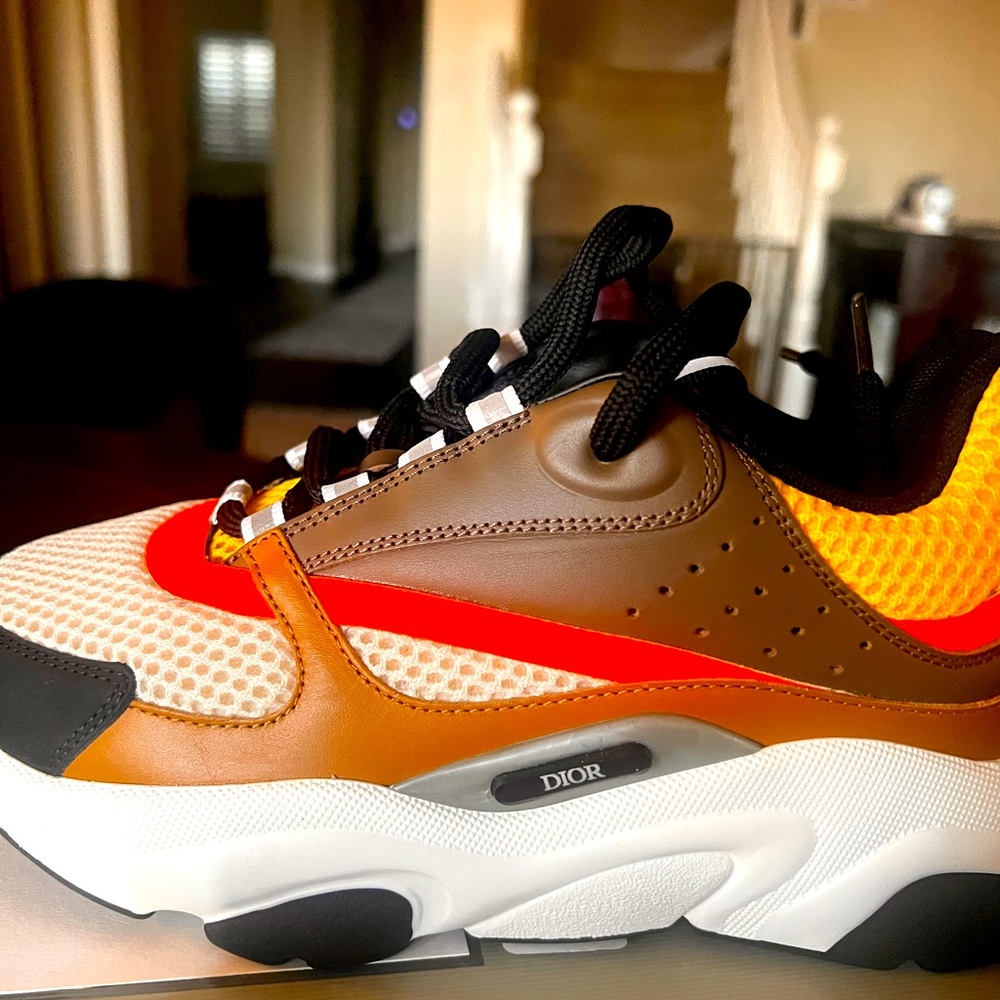 unisex Dior sneakers